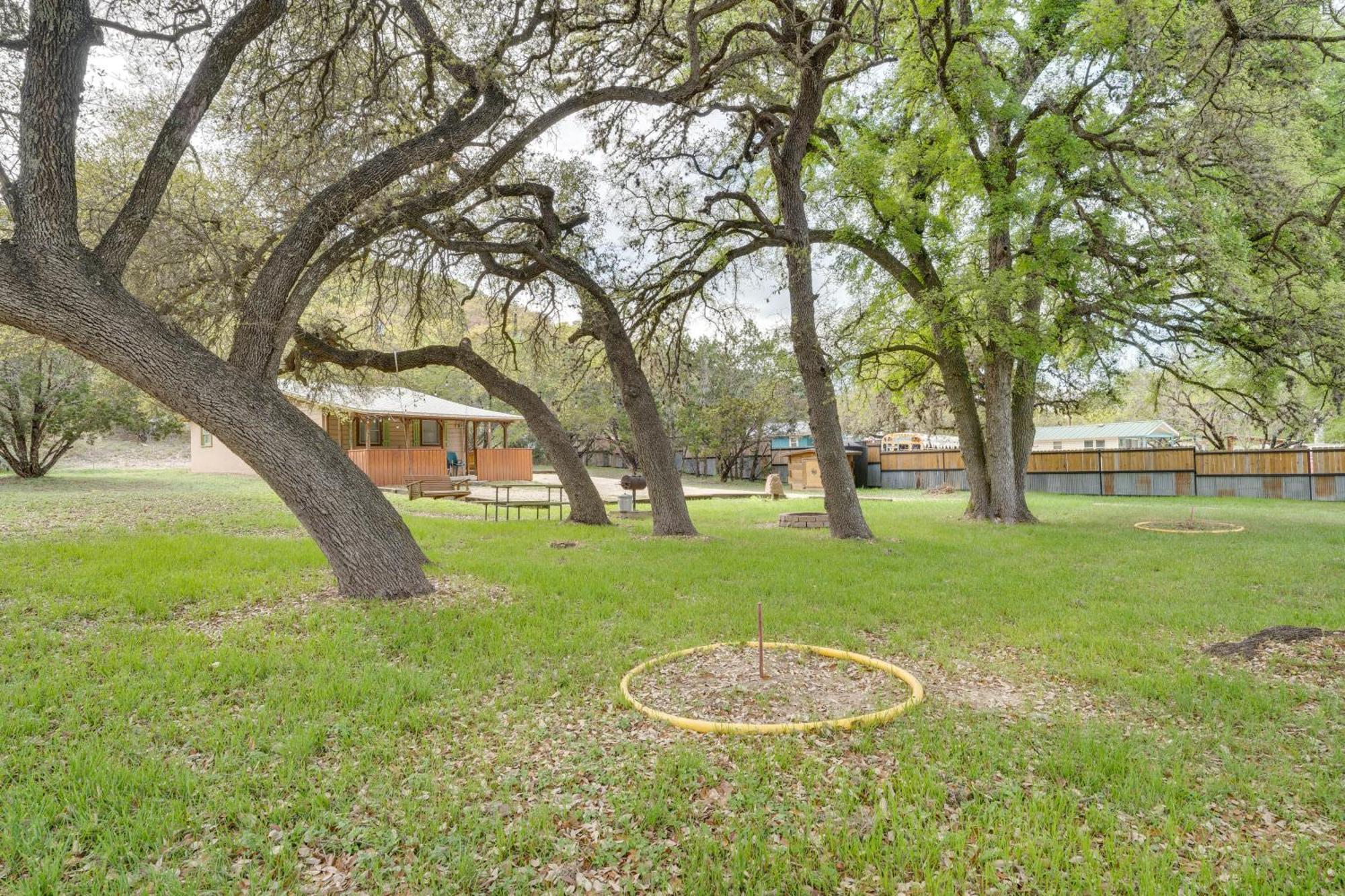 Rio Frio Cabana Sol Cabin 4 Mi To Garner State Park מראה חיצוני תמונה